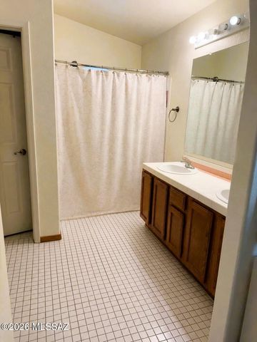 11531 N Eagle Peak Drive N, Tucson, AZ 85737