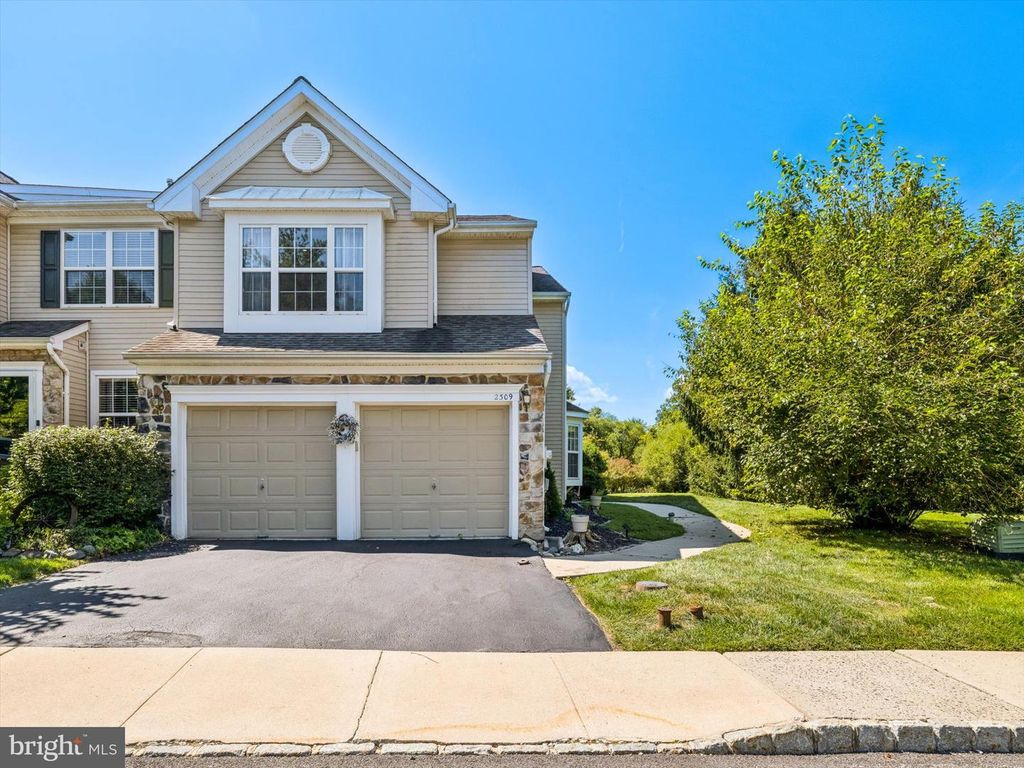 2309 PERIWINKLE CT, Phoenixville, PA 19460 — photo 2