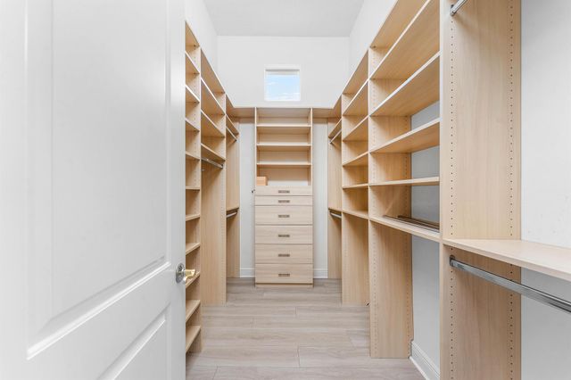 8168 Valhalla Drive, Delray Beach, FL 33446