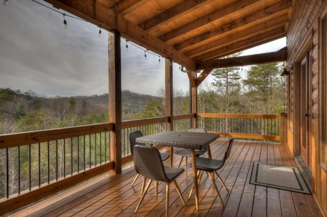 3804 Aska Road, Blue Ridge, GA 30513