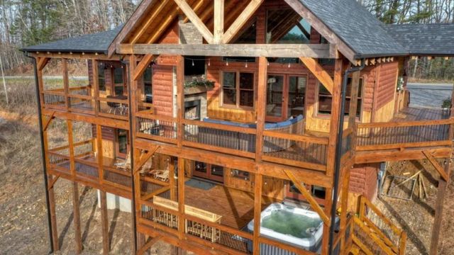 3804 Aska Road, Blue Ridge, GA 30513