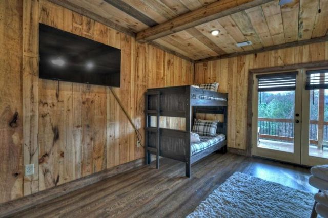 3804 Aska Road, Blue Ridge, GA 30513