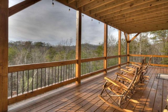 3804 Aska Road, Blue Ridge, GA 30513