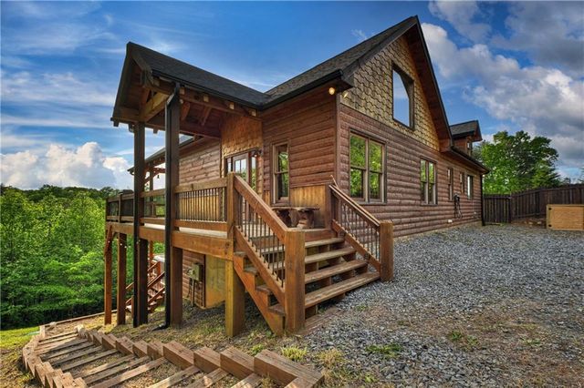 3804 Aska Road, Blue Ridge, GA 30513