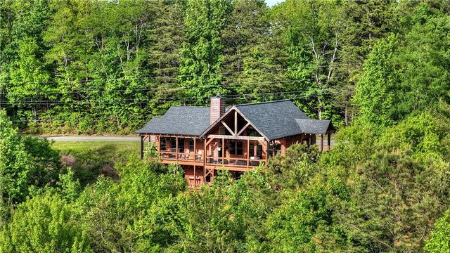 3804 Aska Road, Blue Ridge, GA 30513