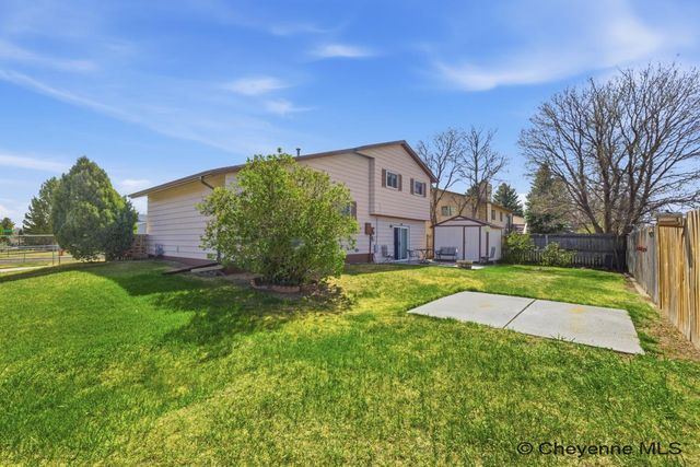 5230 TIMBERLINE RD, Cheyenne, WY 82009