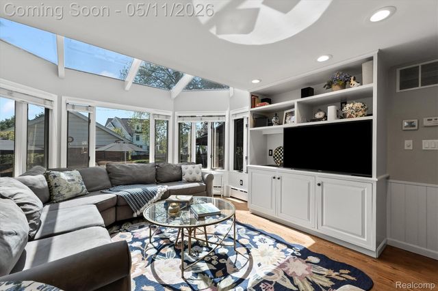 2009 Northwood Boulevard, Royal Oak, MI 48073
