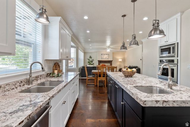1123 S WILDFLOWER LN, Mapleton, UT 84664