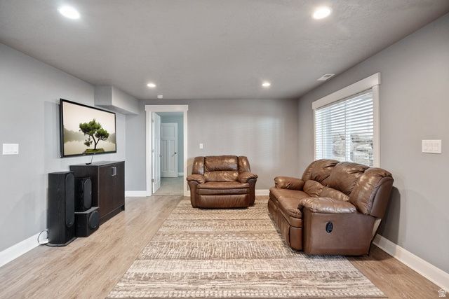 1123 S WILDFLOWER LN, Mapleton, UT 84664