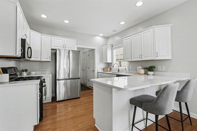 2580 West Port Drive, Kalamazoo, MI 49009