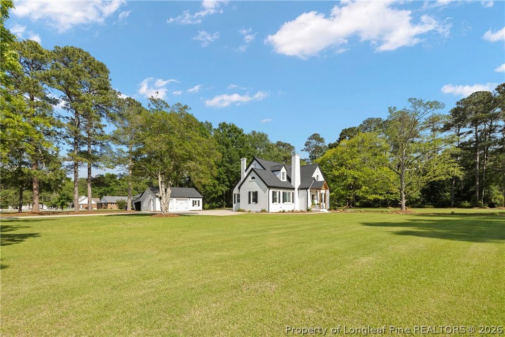 608 N East Street, Roseboro, NC 28382 — photo 10
