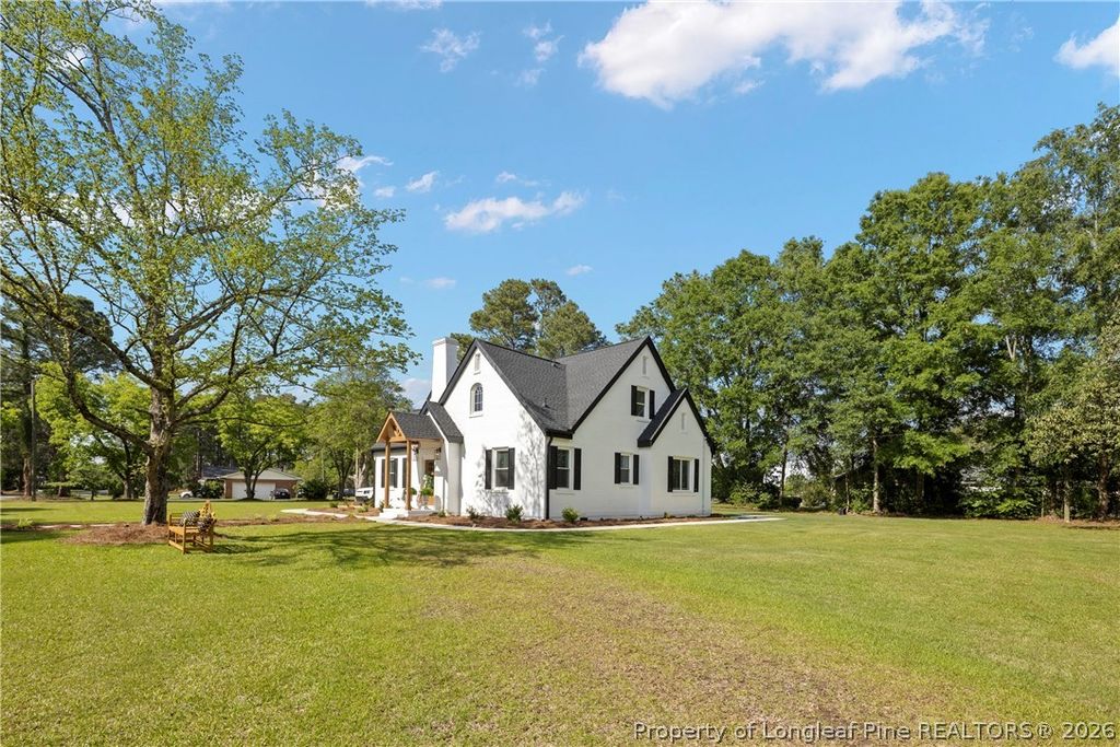 608 N East Street, Roseboro, NC 28382 — photo 11