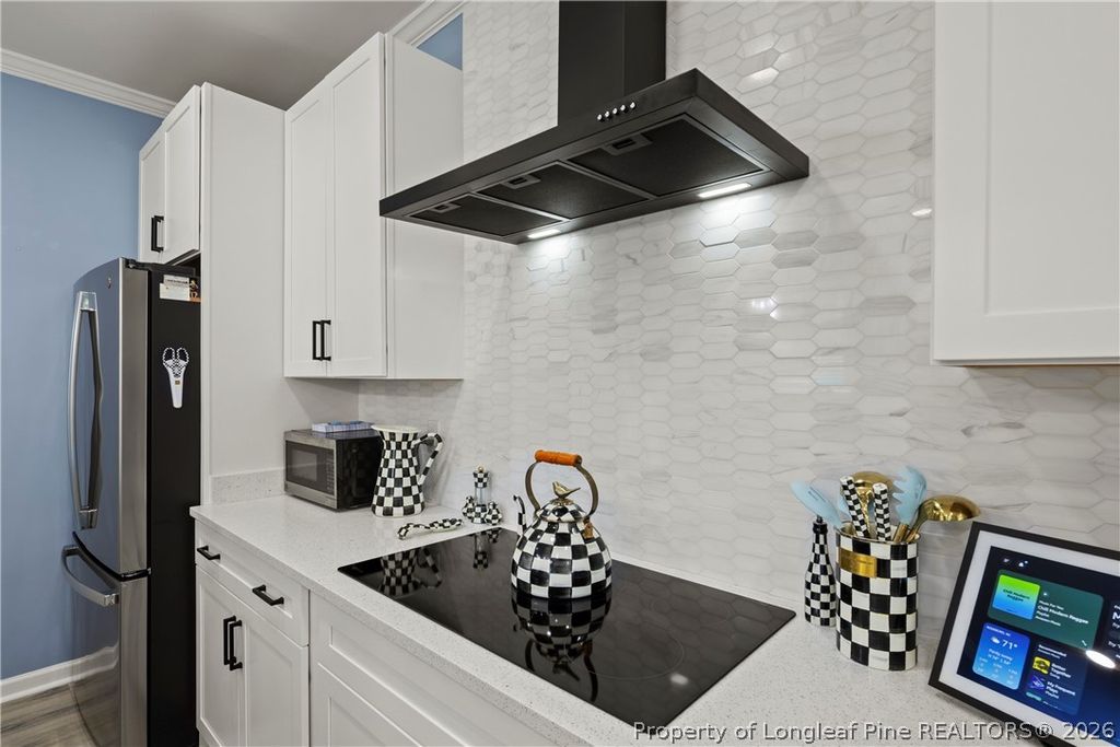 608 N East Street, Roseboro, NC 28382 — photo 25