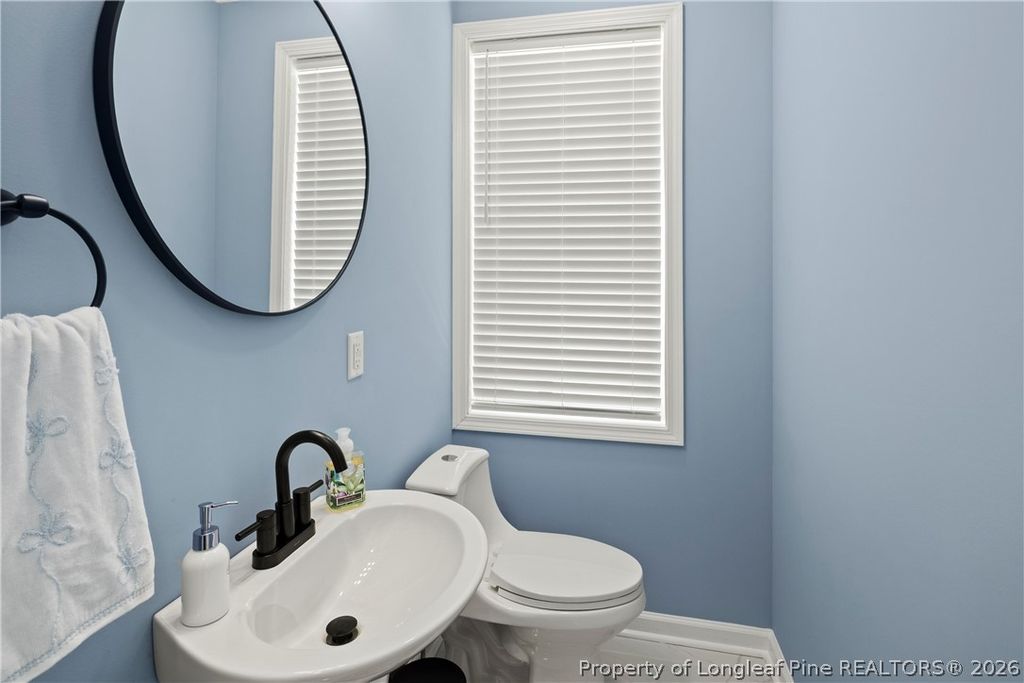 608 N East Street, Roseboro, NC 28382 — photo 30