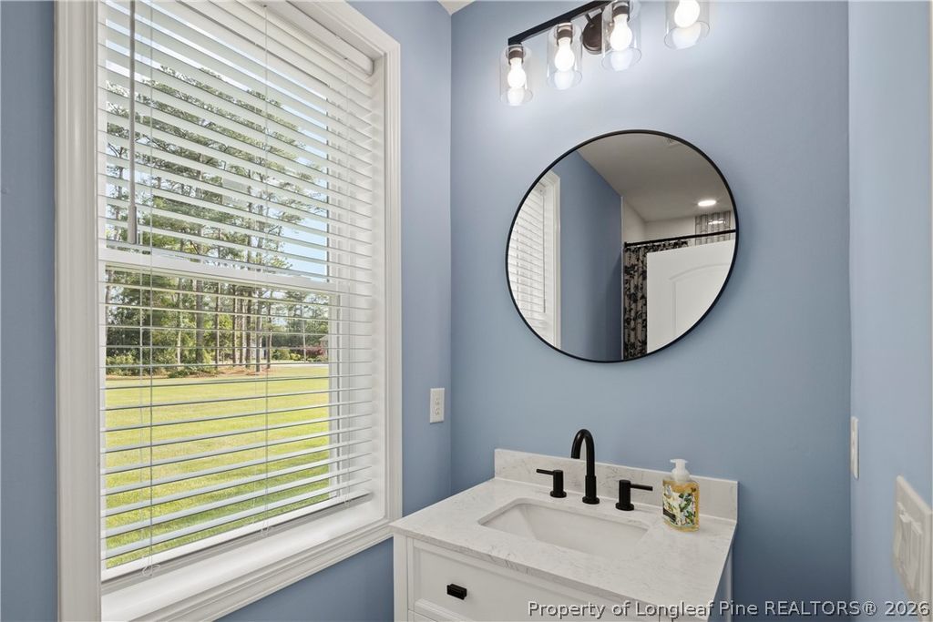 608 N East Street, Roseboro, NC 28382 — photo 37