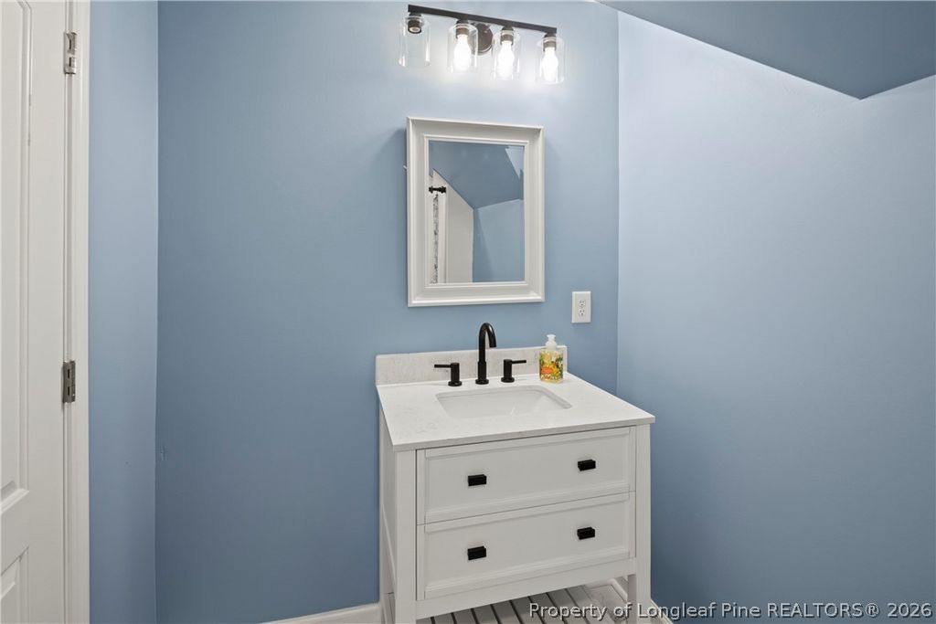 608 N East Street, Roseboro, NC 28382 — photo 43
