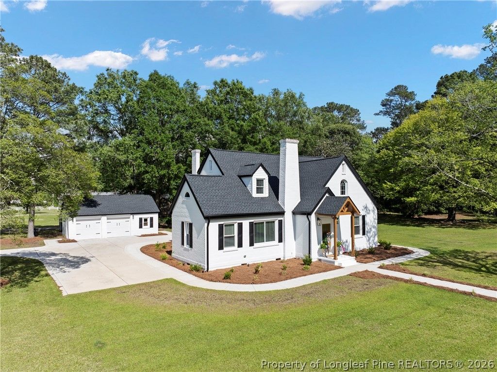 608 N East Street, Roseboro, NC 28382 — photo 5