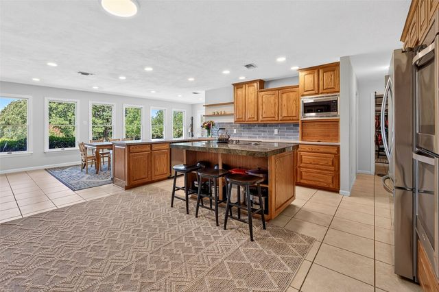 4601 Oak Drive, Alvarado, TX 76009