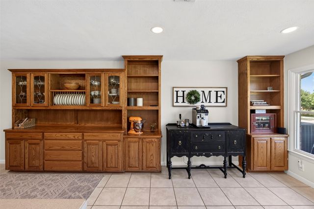 4601 Oak Drive, Alvarado, TX 76009