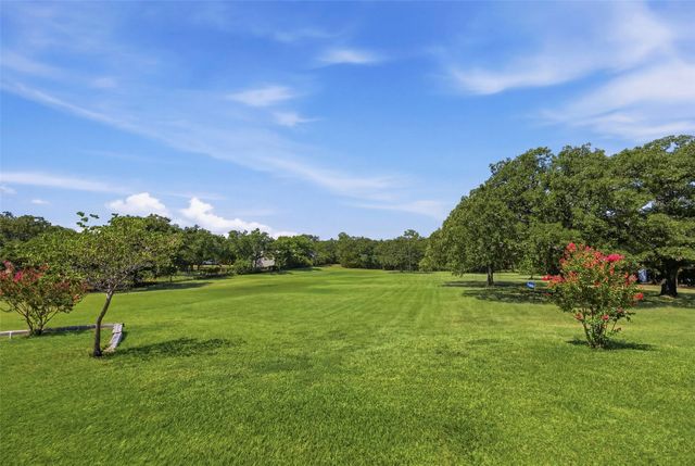 4601 Oak Drive, Alvarado, TX 76009