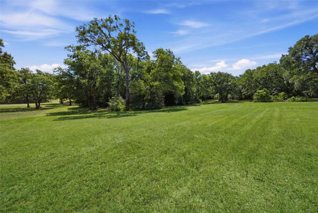 4601 Oak Drive, Alvarado, TX 76009