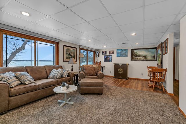 6194 193rd Avenue NW, Pennock, MN 56279