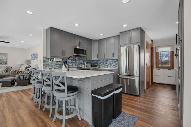 6194 193rd Avenue NW, Pennock, MN 56279