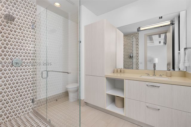 2519 Lucille Dr, Fort Lauderdale, FL 33316