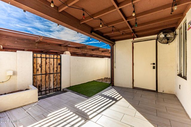 1139 E BELMONT Avenue, Phoenix, AZ 85020