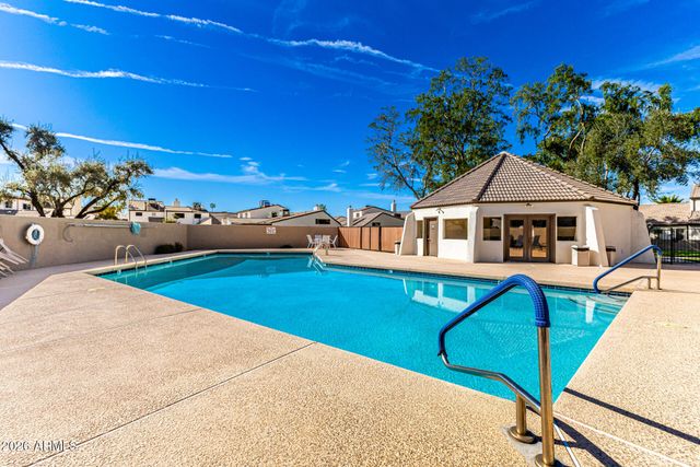 1139 E BELMONT Avenue, Phoenix, AZ 85020