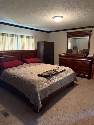 4055 S Bunker Hill Rd, Cookeville, TN 38506