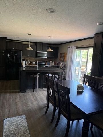 4055 S Bunker Hill Rd, Cookeville, TN 38506