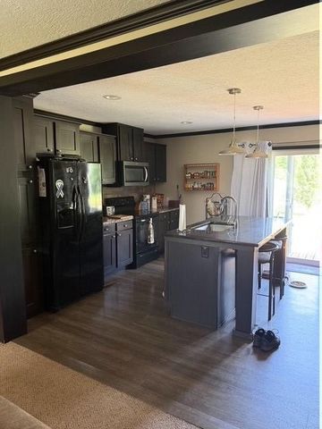 4055 S Bunker Hill Rd, Cookeville, TN 38506