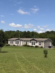 4055 S Bunker Hill Rd, Cookeville, TN 38506