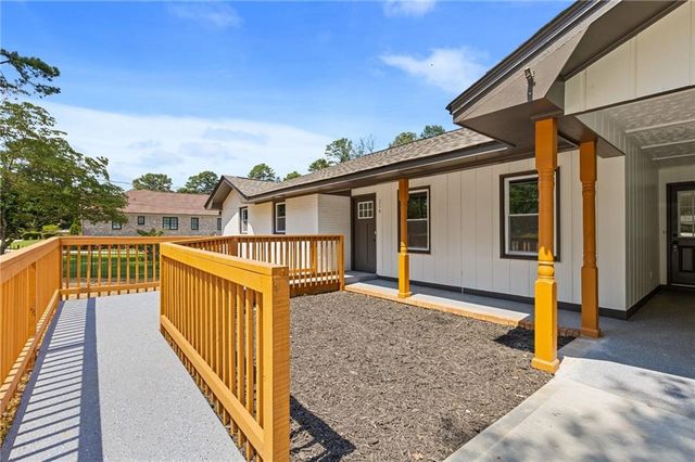 214 Lester Road NW, Lawrenceville, GA 30044