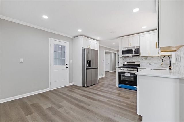 214 Lester Road NW, Lawrenceville, GA 30044