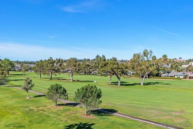 1940 Fairway Circle Dr, San Marcos, CA 92078