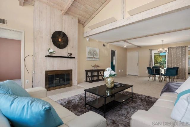 1940 Fairway Circle Dr, San Marcos, CA 92078