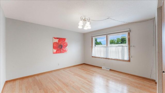 65 Galloway Lane, Waite Park, MN 56387