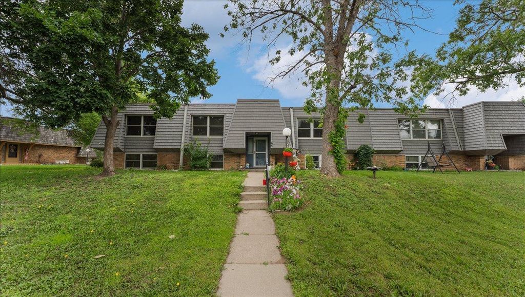 65 Galloway Lane, Waite Park, MN 56387