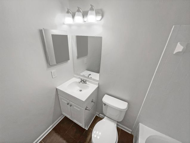 7287 Candlestone Drive, Reynoldsburg, OH 43068