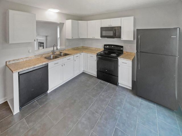 7287 Candlestone Drive, Reynoldsburg, OH 43068