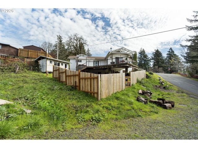 472 Nw HOT SPRINGS ALAMEDA Rd, Stevenson, WA 98648