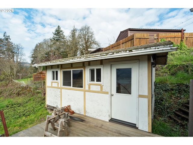472 Nw HOT SPRINGS ALAMEDA Rd, Stevenson, WA 98648