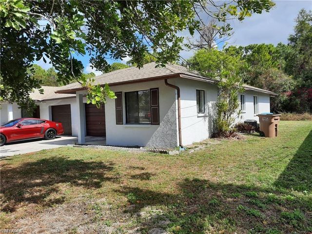 937 SE 24th AVE A, Cape Coral, FL 33990