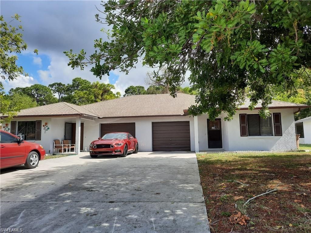 937 SE 24th AVE A, Cape Coral, FL 33990