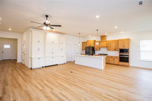 5034 Moose Hollow Terrace, Springdale, AR 72762