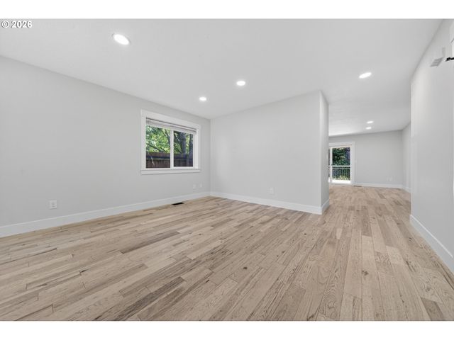 10012 Ne 104TH Ave, Vancouver, WA 98662
