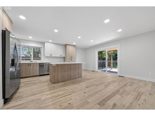 10012 Ne 104TH Ave, Vancouver, WA 98662