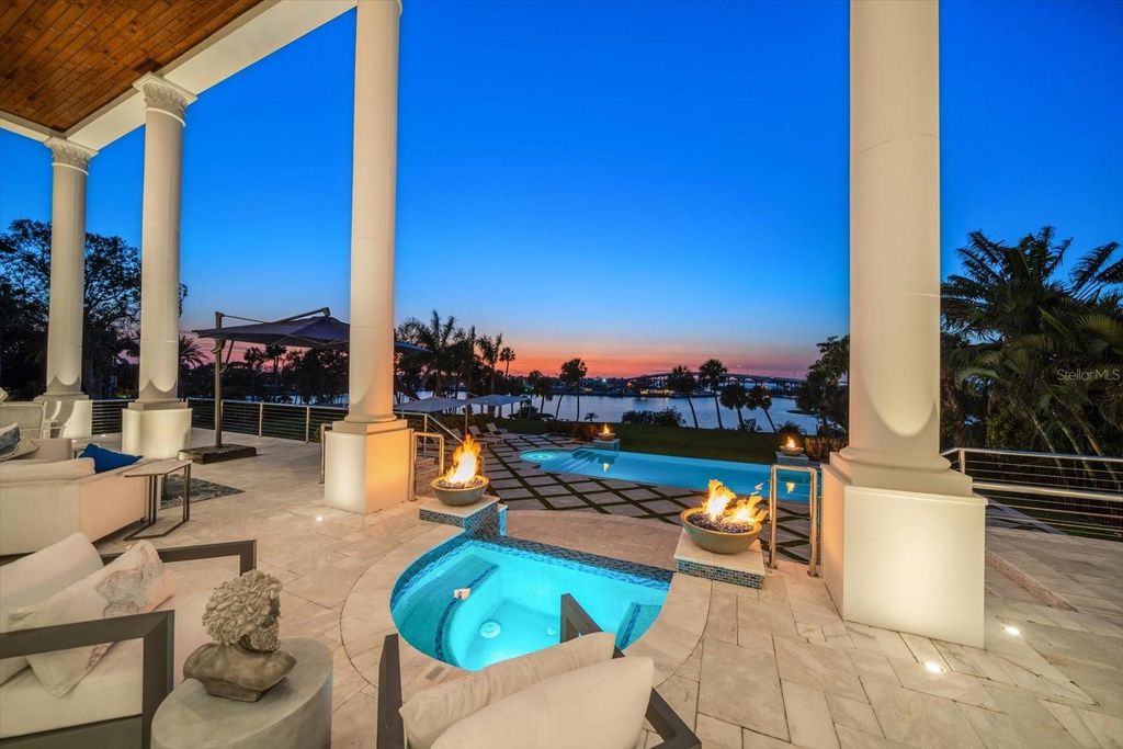 Image 11 of property listing at 110 HARBOR VIEW LANE, Belleair Bluffs, FL 33770